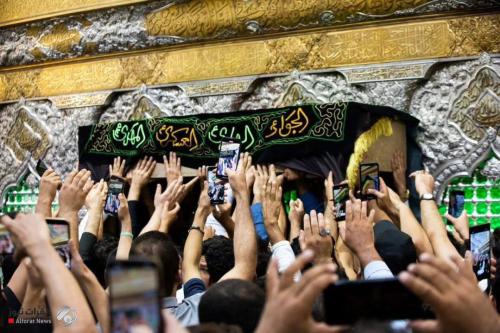 بالصور.. مراسم تشييع عقيلة المرجع الديني الأعلى الامام السيستاني