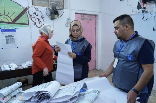 المفوضية للفرات نيوز: نتائج العد والفرز اليدوي مطابقة تماماً للنتائج الإلكترونية