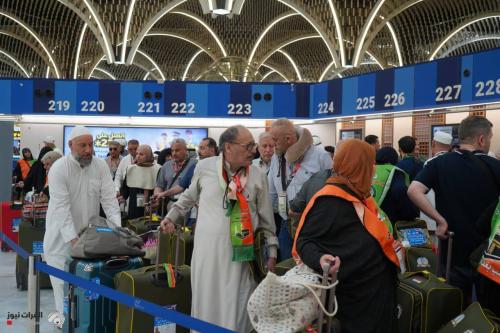 الخطوط الجوية تباشر بتفويج الحجاج من بغداد إلى المدينة المنورة