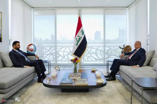 الزيدي والكاظمي يؤكدان ضرورة تشكيل حكومة قادرة على مواجهة التحديات