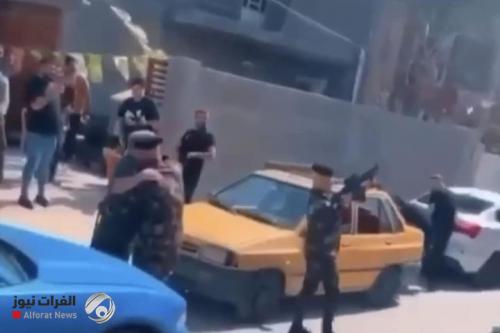 وزير الداخلية يعفي ضابطاً رفيعاً بسبب مقطع فيديو لأبنه.. {فيديو}