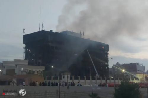 مصر.. إخماد حريق هائل لمديرية أمن الإسماعيلية وإصابة 25 شخصا {فيديو}