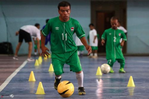 منتخب العراق لقصار القامة يشارك ببطولة غرب اسيا