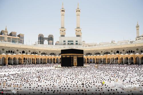 اليوم.. ظاهرة فلكية فريدة في سماء مكة المكرمة
