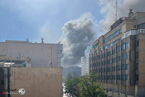 بالصور.. غارة صهيونية تستهدف منطقة ونك وتصاعد للدخان قرب مستشفى بطهران