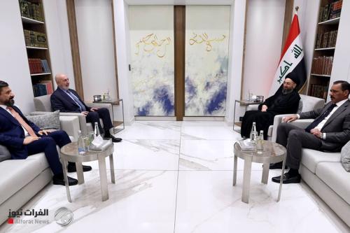 السيد الحكيم لوفد الاتحاد الوطني: الالتزام بالدستور وتقديم التنازلات ضرورة لتثبيت الاستقرار