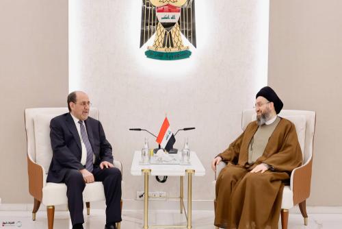 السيد الحكيم والمالكي يؤكدان ضرورة الالتزام بالتوقيتات الدستورية للرئاسات الثلاث