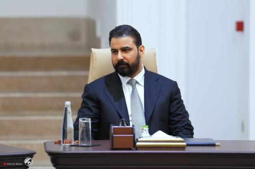 سياسي مستقل: الزيدي لا يرغب بالتجديد لأي وزير حالي