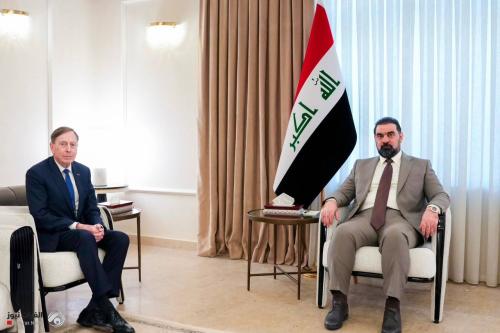 الحلبوسي يبحث مع ديفيد بترايوس تطورات العراق والمنطقة