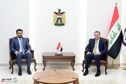 أبو كلل وسند يناقشان مشروع قانون الاتصالات وترخيص الانترنت الفضائي