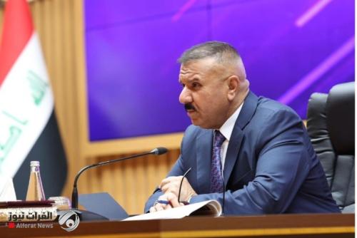 وزير الداخلية يوجّه بتخصيص النسبة الأكبر من مقاعد كلية الشرطة والمعاهد لذوي الشهداء