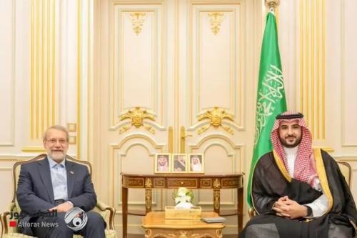 وزير الدفاع السعودي ولاريجاني يناقشان علاقات البلدين والأوضاع الإقليمية