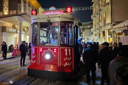 بالصور.. نصب وتشغيل تجريبي لـ"ترام الرشيد" الأول من نوعه مرة في العراق