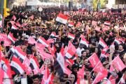بأهازيج الولاء.. قوافل الحشود تواصل زحفها نحو ساحة الخلاني