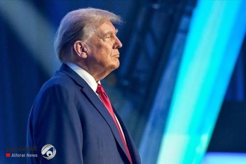 ترامب يقيل العشرات من موظفي "الأمن القومي"
